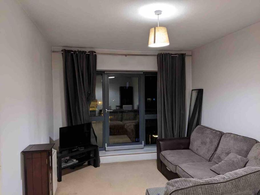 Beautiful 2 Bed Apt In Grand Canal Dublín Exterior foto